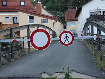 Seit Ende Januar ist der Hirtensteg für alle gesperrt. Das erhitzte die Gemüter. Künftig soll nun diese Querung als Rad- und Fußweg genutzt werden können. Foto: Veronika Schadeck