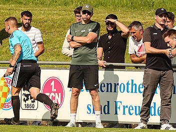 TSV Neukenroth: Kein Sieg bei Lipferts letztem Heimspiel