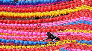 Feierlichkeiten zu Buddhas Geburtstag