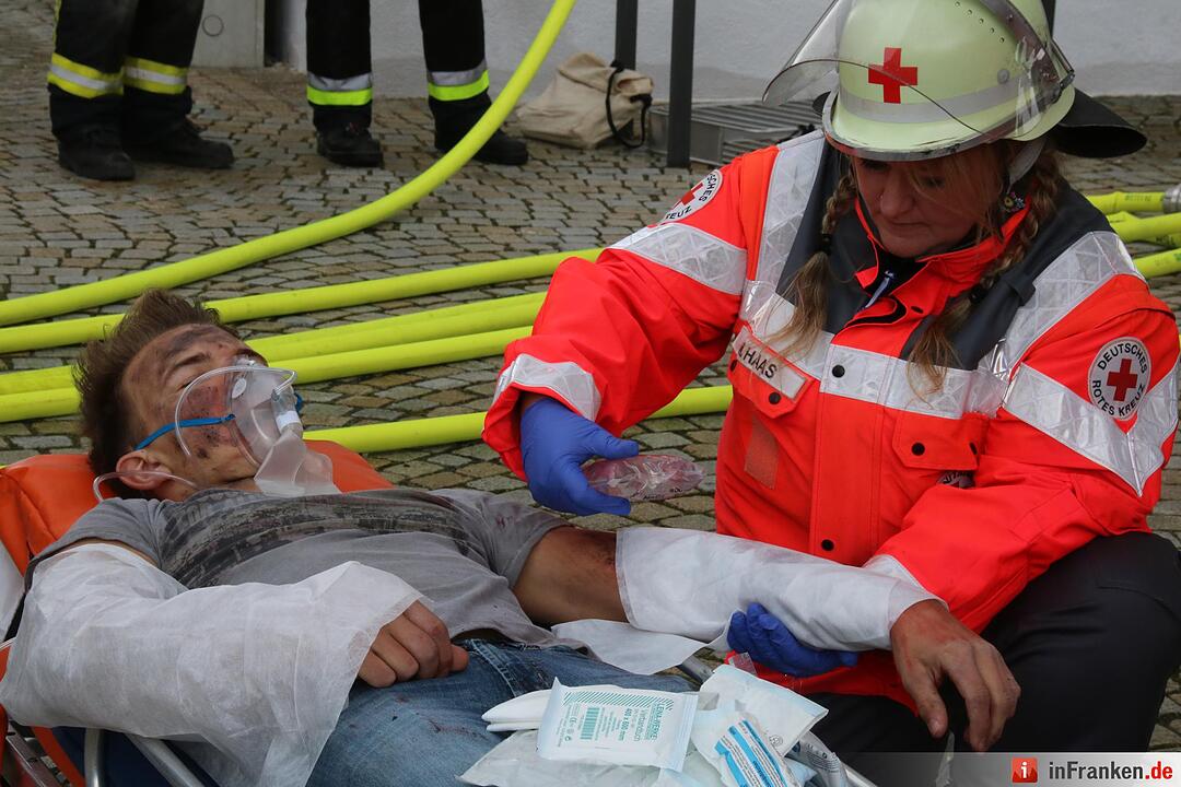 Feuerwehr Hollfeld Großübung