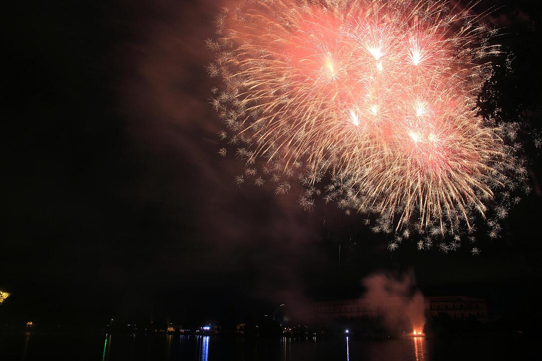 Feuerwerk Volksfest Nürnberg