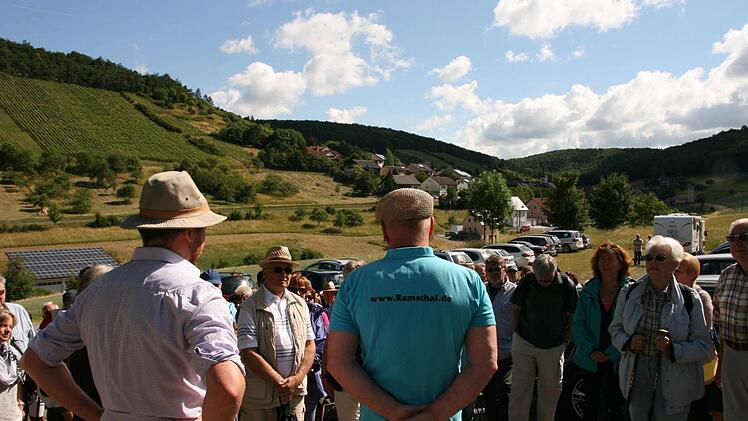 Weinbergwanderung der Saale Zeitung von Wirmsthal nach Wirmsthal 15. Juni 2014