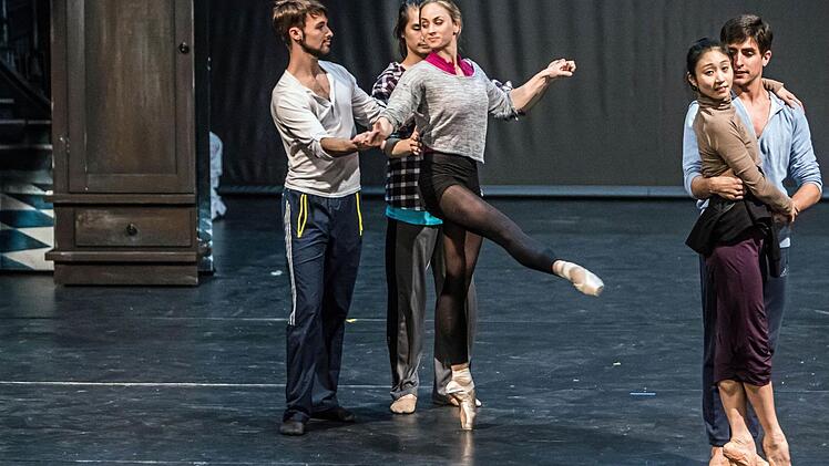 Probenimpressionen: "Aschenbrödel" kommt am 16. April am Coburger Landestheater auf die Bühne.Foto: Jochen Berger