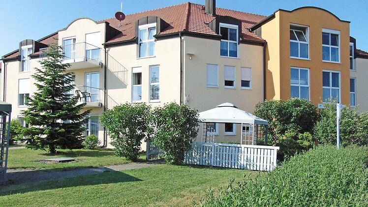 Das Senivita-Seniorenheim in Gräfenberg will zahlreiche Aufgaben auslagern. Weil die betroffenen Mitarbeiter krankgeschrieben sind, kommt es im Haus zu Engpässen.  Foto: Petra Malbrich