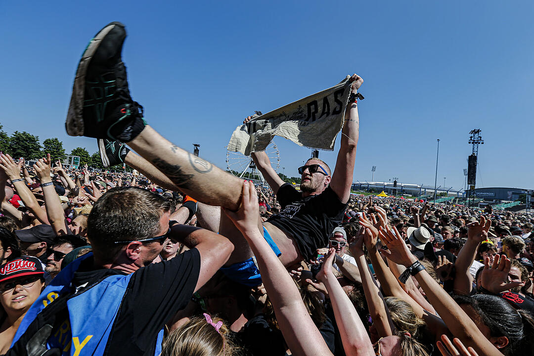 So rocken Feine Sahne Fischfilet auf Rock im Park 2019