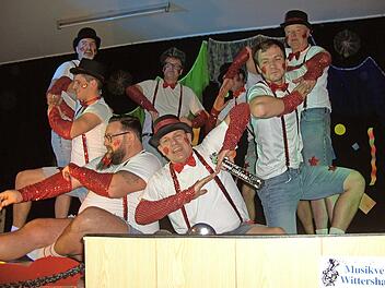 M&auml;nnerballett des Musikvereins.