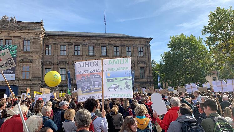 Eindrücke vom Klimastreik in Erlangen     Foto: Isabel Gaschler