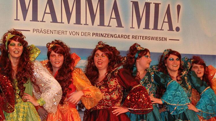 Showtanz der Prinzengarde "Mamma mia". Fotos: Werner Vogel