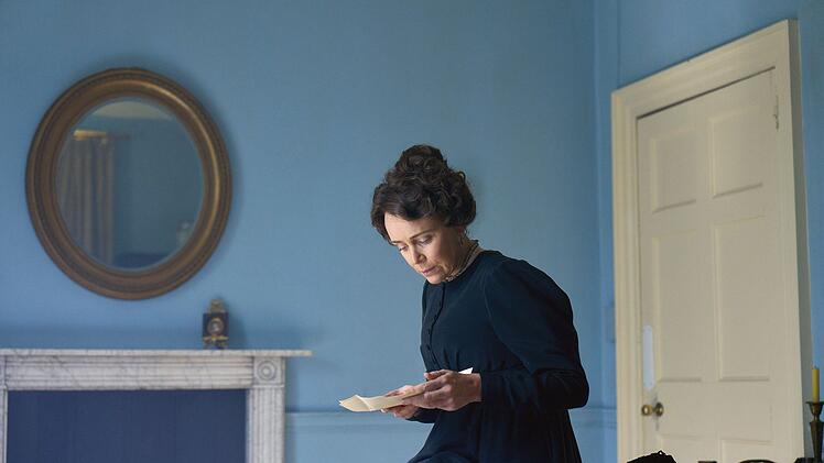 Warum verbrannte Cassandra Austen (Keeley Hawes) zahlreiche Briefe ihrer berühmten Schwester? Die britische Miniserie "Miss Austen" gibt darauf ihre ganz eigene Antwort.