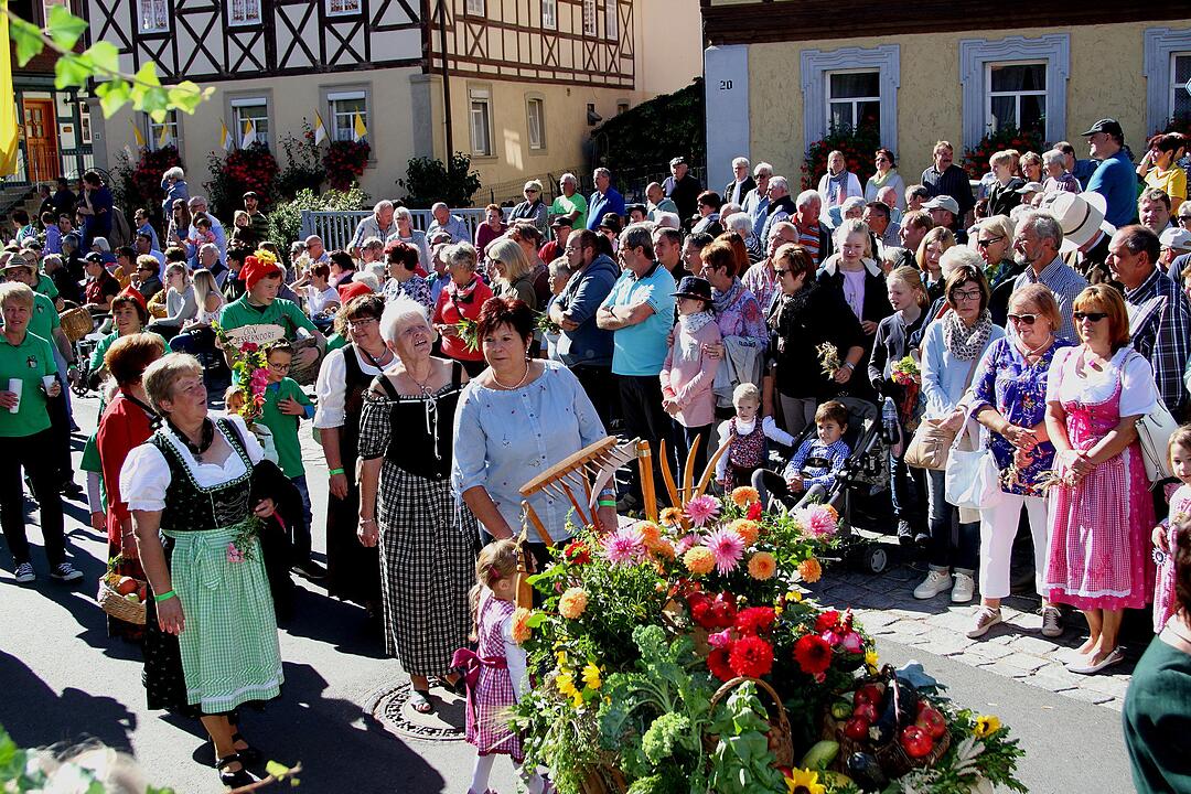Erntedankumzug in Neubrunn