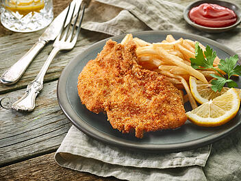 Schnitzel für über 40 Euro: Wirt legt Kosten-Hammer offen
