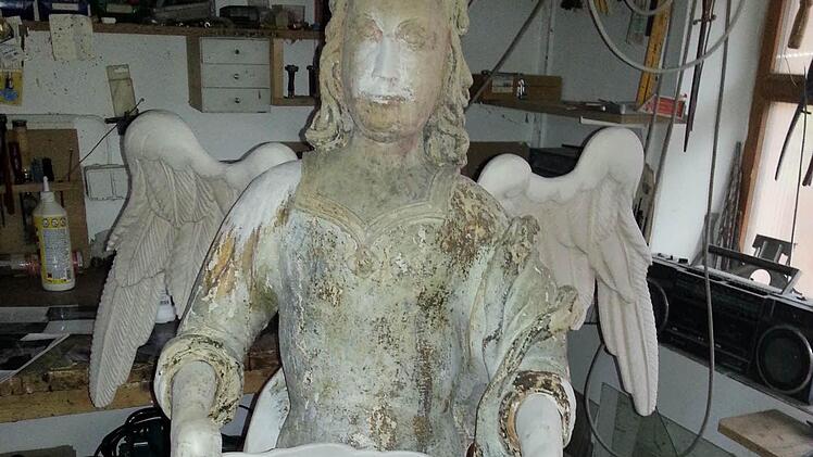 Jetzt fehlt noch ein bisschen Farbe.