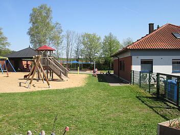 Der Kindergarten in Elfershausen hat bald ausgedient und muss einem Neubau weichen. Die Verwendung des Geländes steht noch zur Debatte.Archivfoto: Winfried Ehling