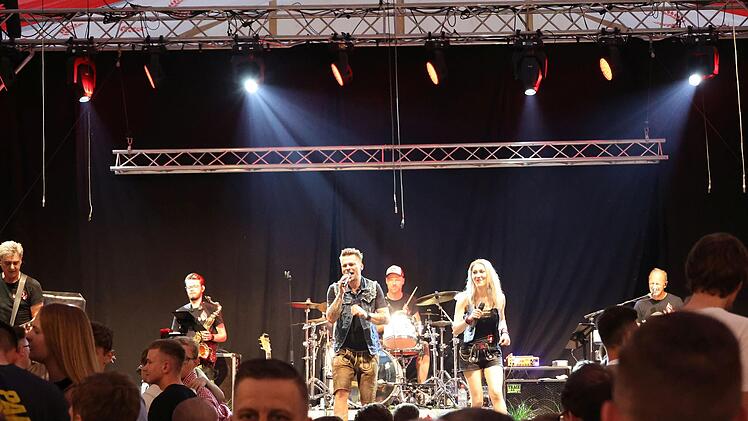 Die Fetzentaler spielten am Samstagabend auf. Foto: Romy Denk