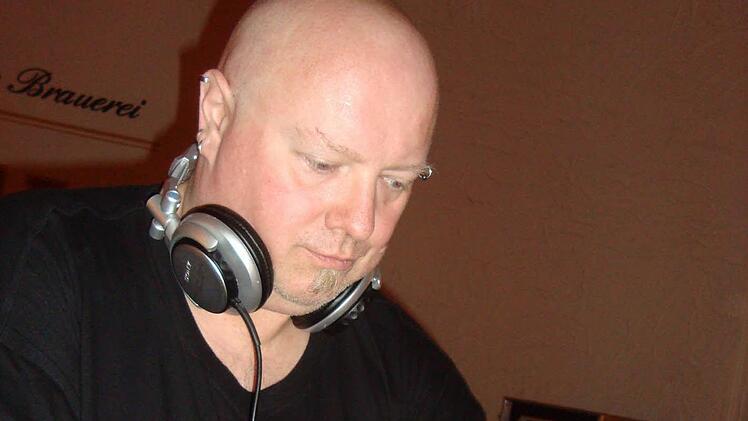 Crown Royal, Kühnlenzhof 4 (Europabrücke): DJ Jackson - made in Germany Foto: pr