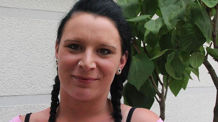 Janine Griebel: "Auch Zuhause ist es schön. Ich verbringe den Urlaub mit meinen beiden Kindern auf Balkonien."