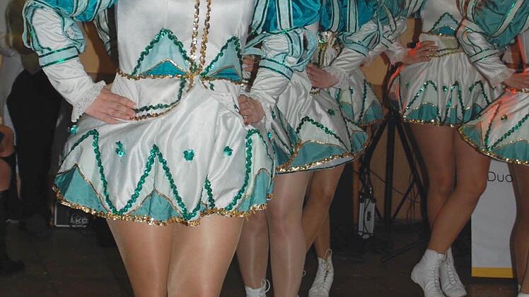 2011 tanzte "Illumina" noch als Garde. Hier ein Bild vom den Auftritt beim Fasching in Gefäll. Foto: Archiv Kupka-Hahn