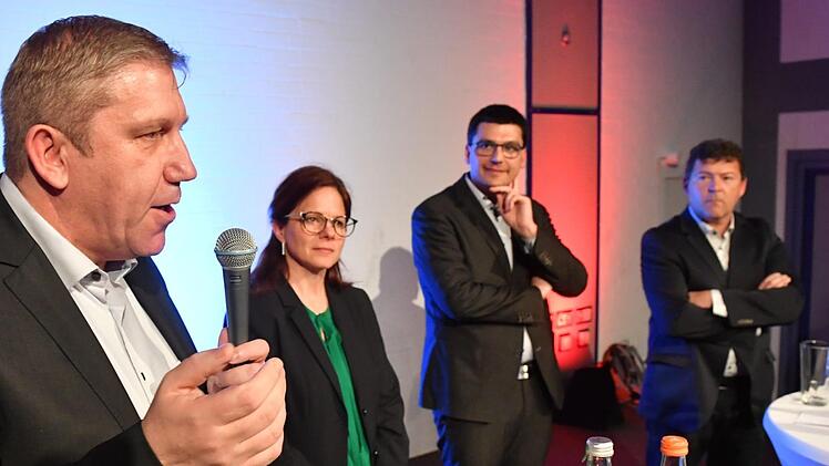 Beim SPD-Bürgerforum in StegaurachFoto: Ronald Rinklef