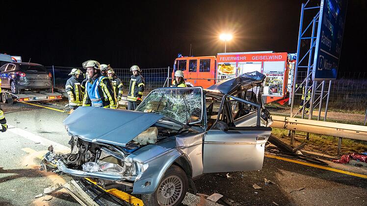 Schwerverletzter bei Unfall im Baustellenbereich der A3 im Kreis Kitzingen