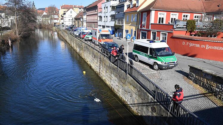 Am Dienstag gab es einen Polizeieinsatz "Am Kanal" in der Bamberger Innenstadt. Er hing mit dem Raubüberfall auf einen Juwelier zusammen. Foto: Ronald Rinklef