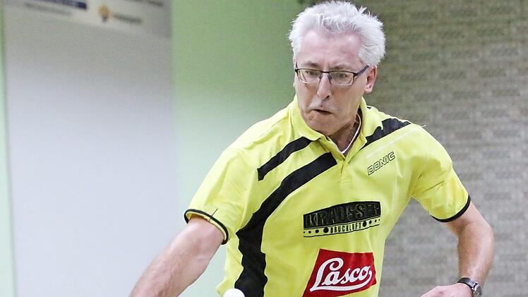 Der Nordhalbener Reiner Kürschner, der für den TTC Tiefenlauter spielt. wurde Deutscher Meister im Doppel der Altersklasse 60.  Foto: Hans Franz