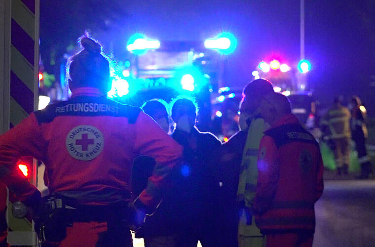 Kreis Coburg: Schwerer Verkehrsunfall mit Verletzten - Aktuell zwischen Friesendorf und Oberfüllbach gesperrt