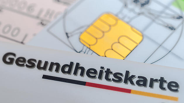 Könnten Krankenkassen 13 Milliarden Euro sparen? Studie zeigt, wie es geht