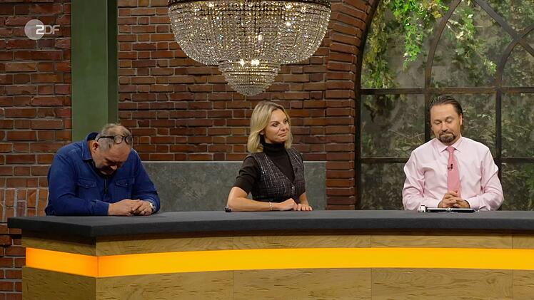 Ein knallroter Champagnerk&uuml;hler aus Plastik sorgte bei "Bares f&uuml;r Rares" f&uuml;r einen hitzigen Bieter-Krimi: Walter Lehnertz und Julian Schmitz-Avila lieferten sich ein erbittertes Duell um das "Mordsding" von Piper-Heidsieck. Am Ende zahlte "Waldi" ein Vielfaches von Wunsch- und Sch&auml;tzpreis - obwohl der K&uuml;bel sogar deutliche Gebrauchsspuren hatte.