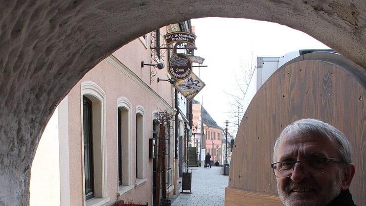 Ulrich Sünkel vom Stadtbauamt am Ausgang nach der Turmbesteigung