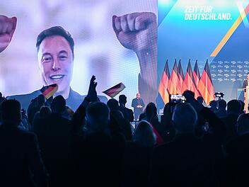 Elon Musk im Wahlkampf der AfD