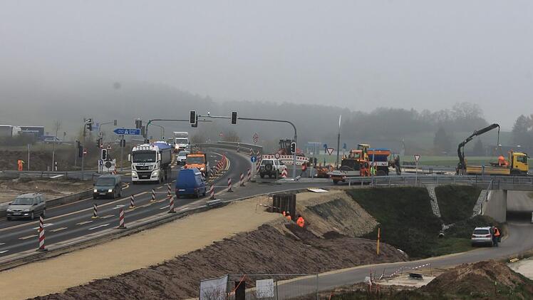Derzeit ist die Anschlussstelle Ebersdorf zur A 73 eine Großbaustelle. Foto: Dominic Buckreus
