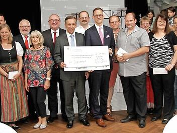 Spender und Beschenkte freuten sich gemeinsam. Foto: Richard Sänger