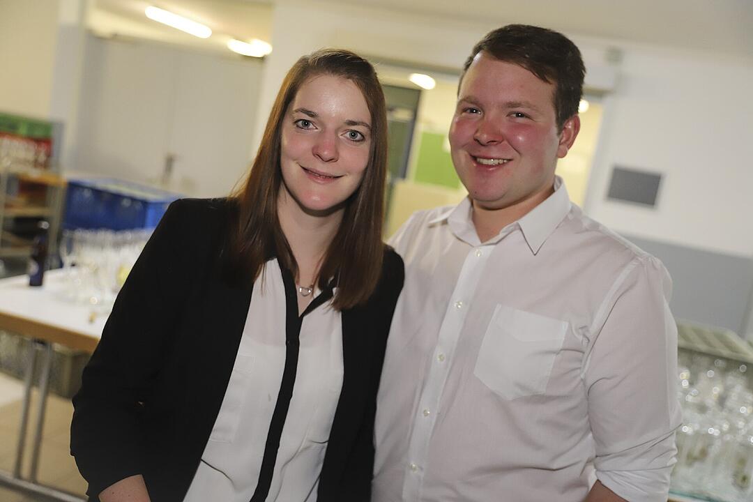 Es wurde in das Jahr 2025 gefeiert.