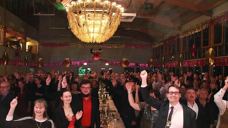 Auch das Publikum musste mitmachen.  Foto: Jürgen Gärtner