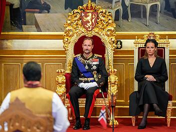 Norwegens K&ouml;nig Haakon und Kronprinzessin Ingrid Alexandra