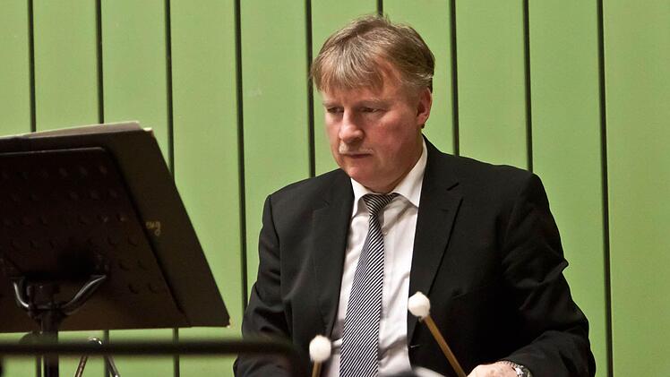 Impressionen vom Neujahrskonzert des "Musizierkreises Neustadt": Günther PeppelFoto: Jochen Berger