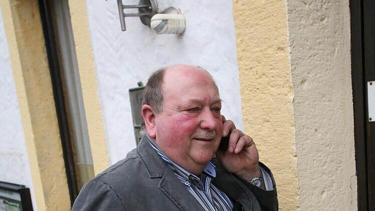 Der Aufseßer Bürgermeister Ludwig Bäuerlein ist wütend. Foto: privat