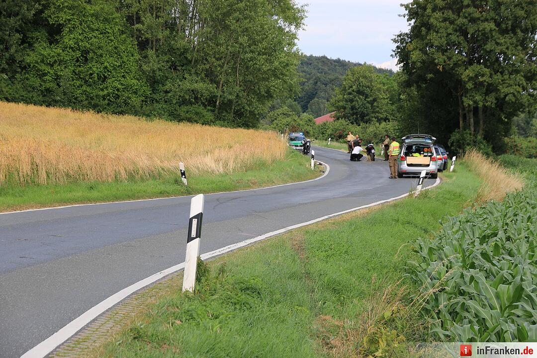 Motorradfahrer stürzt: Unfall bei Ebermannstadt