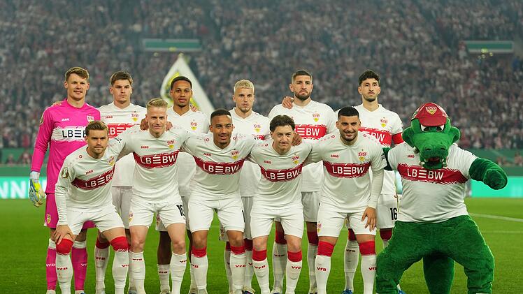 Diese M&auml;nner, ja auch Krokodil "Fritzle", wollen Pokalsieger 2026 werden. Auch wenn sich der VfB Stuttgart daf&uuml;r gegen die klar favorisierten Bayern durchsetzen m&uuml;sste.