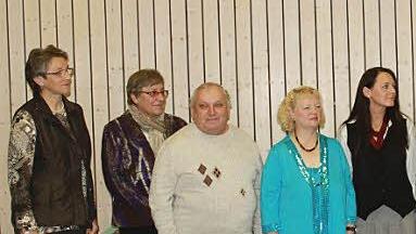 Die Initiative "Bürger helfen Bürgern" würdigte der Bürgermeister in seiner Ansprache.  Foto: Katharina Becht