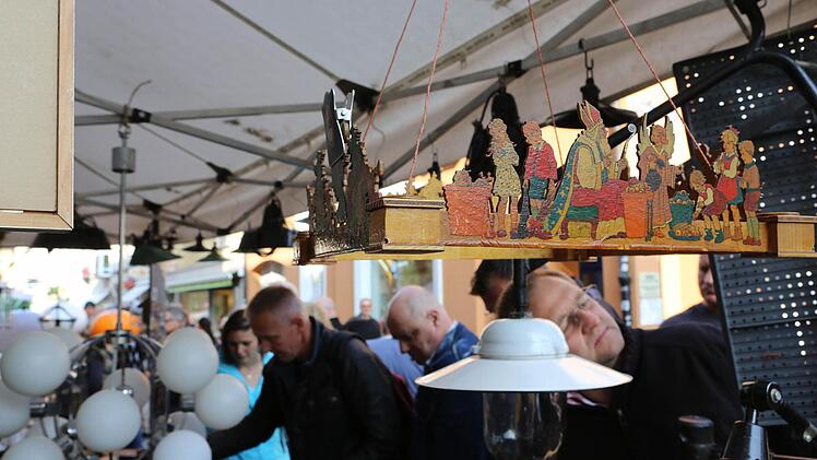 Antikmarkt Bamberg 2014 Foto: Barbara Herbst