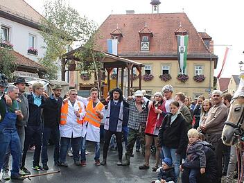 Von Schwänen, Hähnen und dem Jauchefass