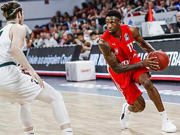 Der Bamberger Neuzugang Tré McLean (rechts) spielte in den vergangenen beiden Jahren in Russland und traf in dieser Zeit dreimal auf Nischni Nowgorod. Foto: Daniel Löb