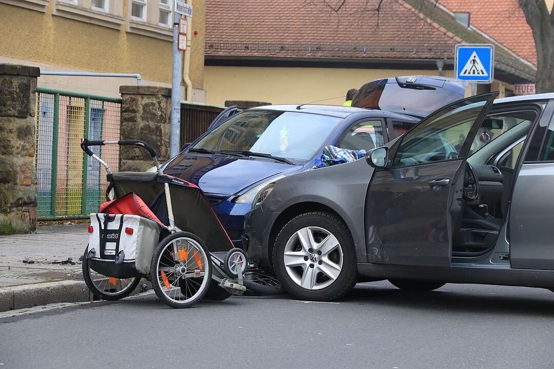 Bamberg: 38-jährige Radlerin bei Wendemanöver schwer verletzt