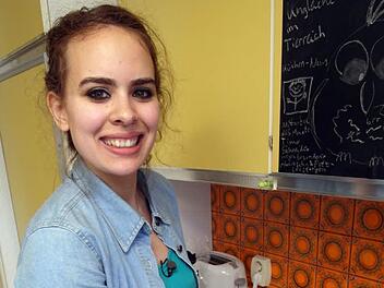 Catalina Paniagua lädt am Dienstag in ihre Studentenbude ein. Zu Essen gibt es - natürlich - "Studentenfutter". Dass das nicht unbedingt aus Dosenravioli besteht, will die Lehramtsstudentin dabei eindrucksvoll unter Beweis stellen. Foto: Vox/ITV Studios