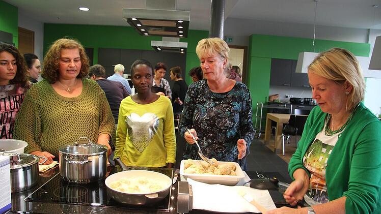 Die Frauen waren mit Begeisterung bei der Sache.