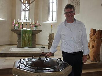 Martin Gundermann wird die Kronacher Kirche vermissen. Foto: Veronika Schadeck