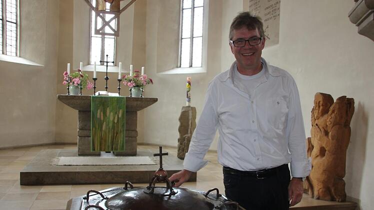 Martin Gundermann wird die Kronacher Kirche vermissen. Foto: Veronika Schadeck