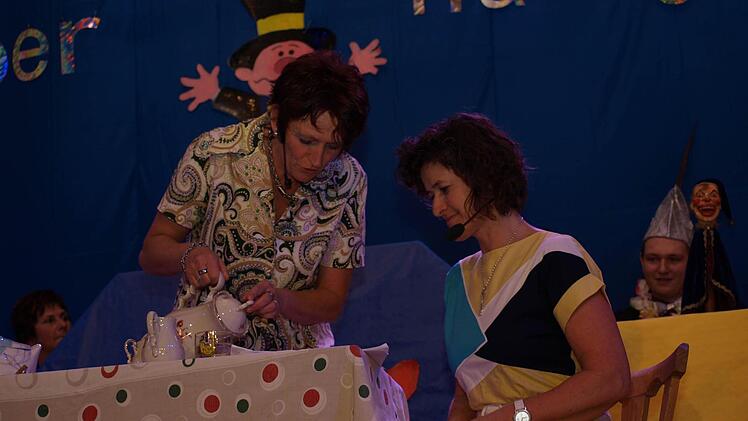 Tratschweiber Elferratssitzung Ebenhausen