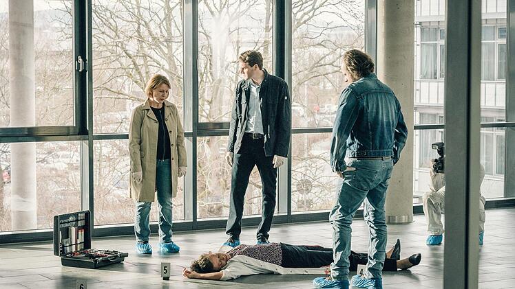 Der Tatort in Das Erste kam am Sonntag um 20.15 Uhr aus Franken: In Bayreuth werden drei Menschen ermordet. Jede Stunde einer. Wer ist der Täter? Foto: BR/Claussen+Putz Filmproduktion GmbH/Hendrik Heiden